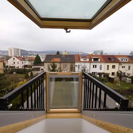Loft - Folk District Lejlighed Bratislava